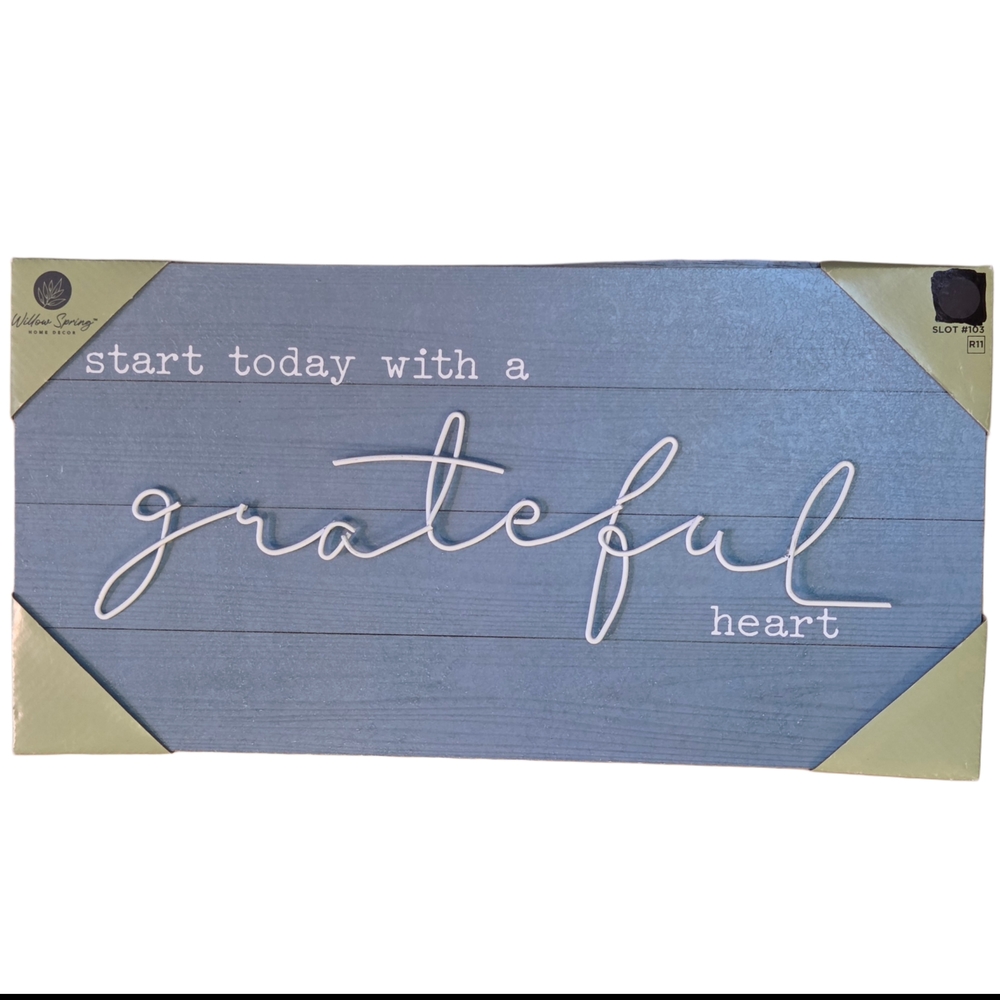 Blue Start Today With A Grateful Heart Wood And Wire Wall Plaque Wall Art Modern